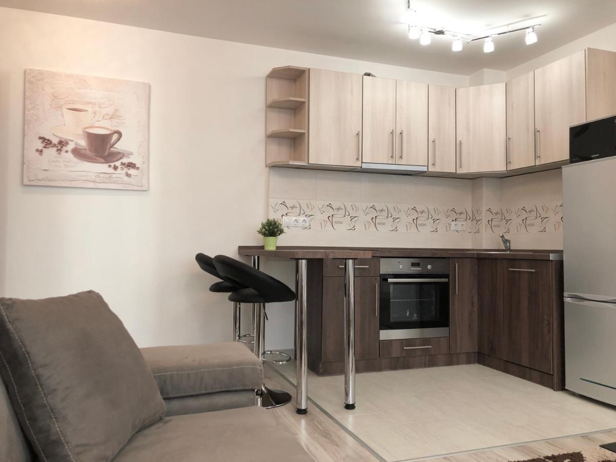 Exclusive Home - D. Apartman Печ Екстер'єр фото